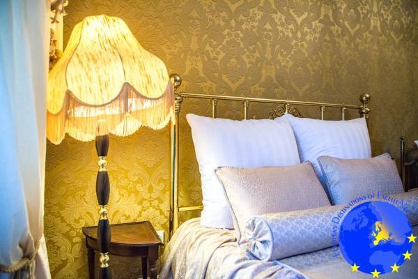 Pakruojis Manor'S Palace Boutique Hotel ภายนอก รูปภาพ
